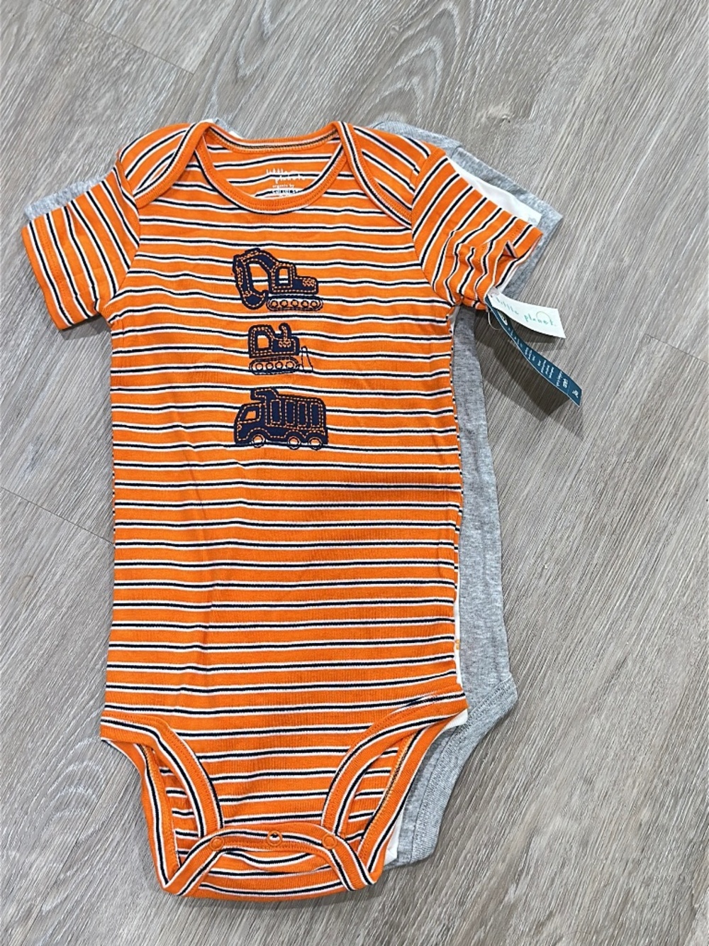Free add on with purchase of over $50 set of 3 boys onesies 24 months NWT